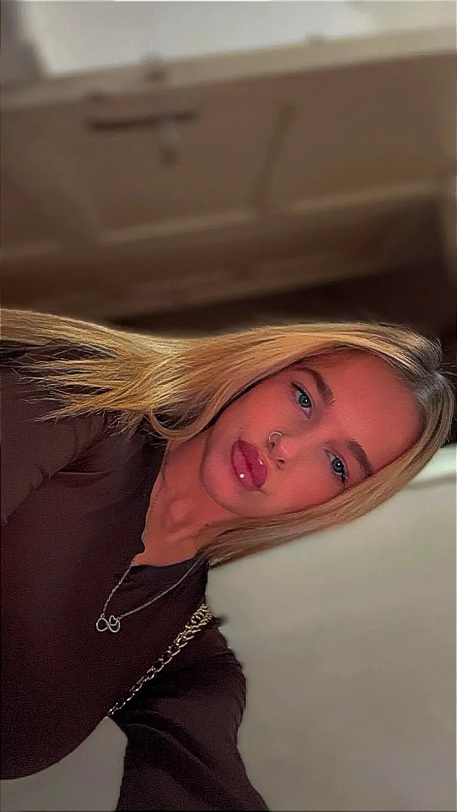 Petit Blonde