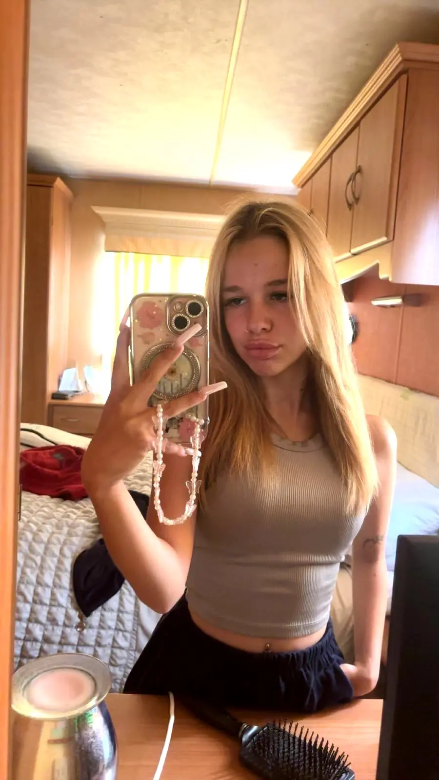 Petit Blonde
