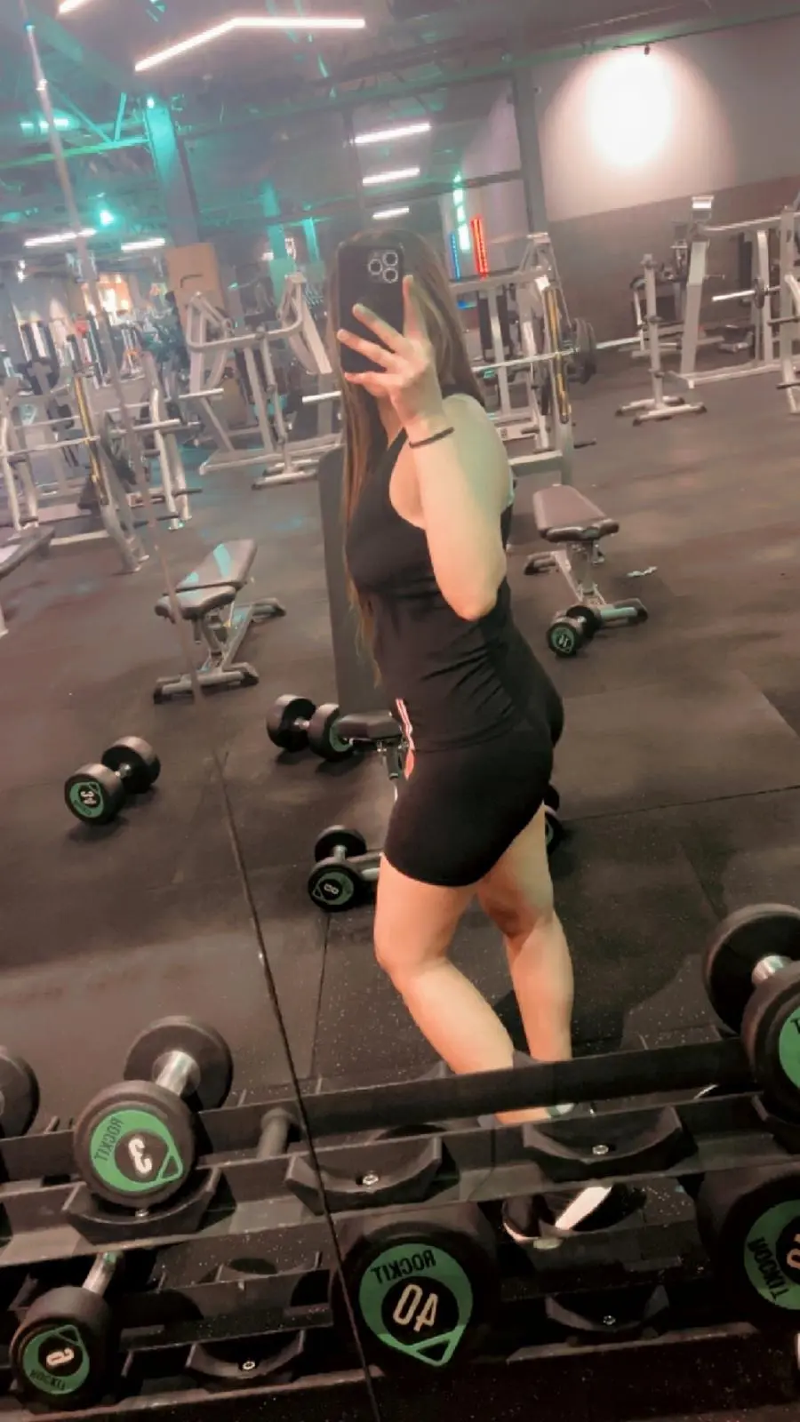 Faiza Pakistani