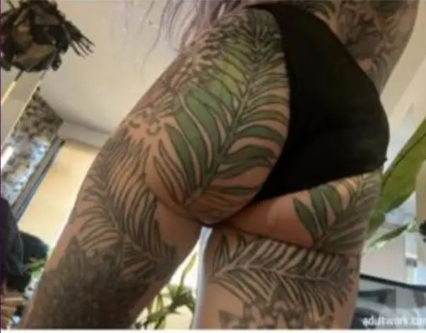 Tattooed violet
