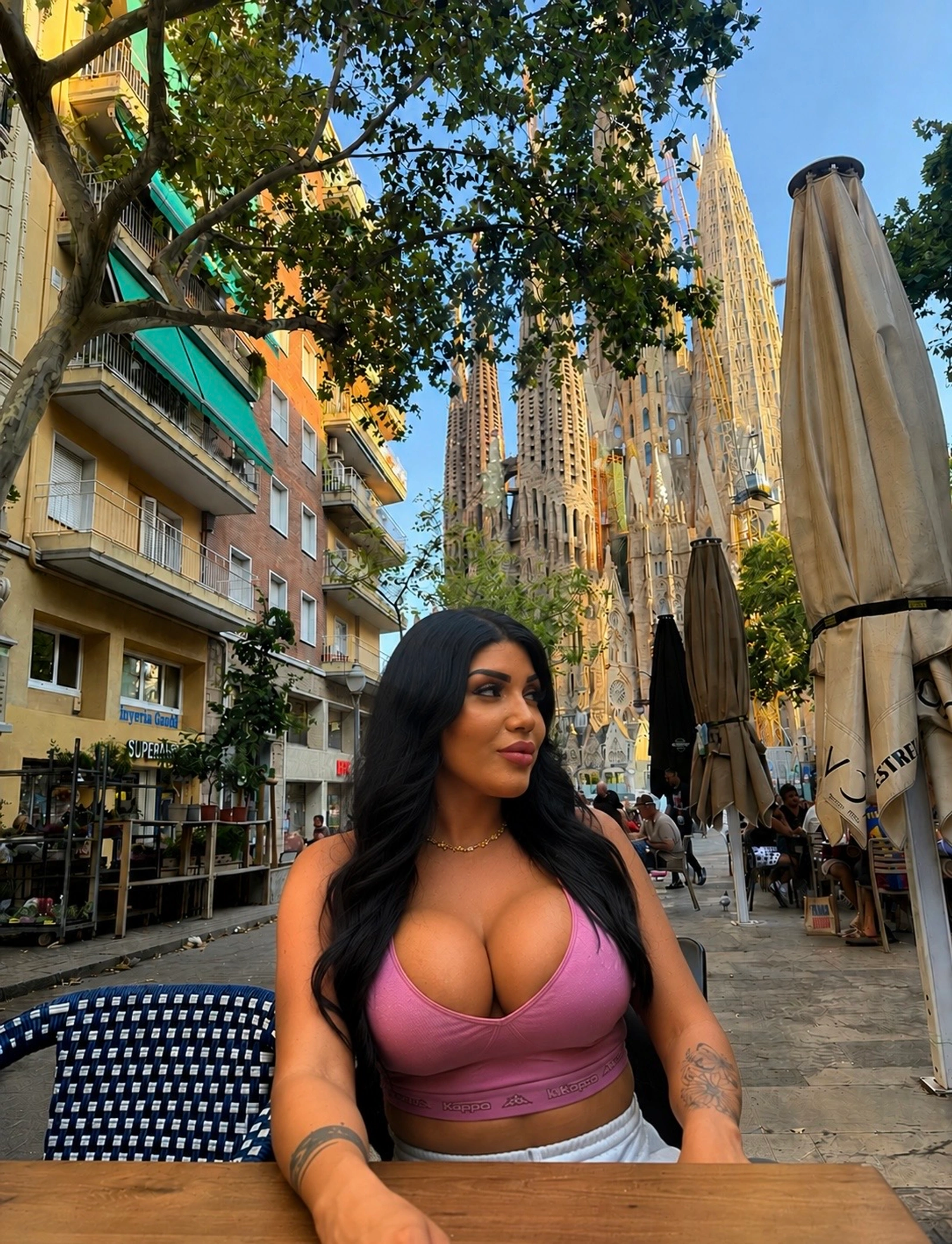 Athena Sanna XXL